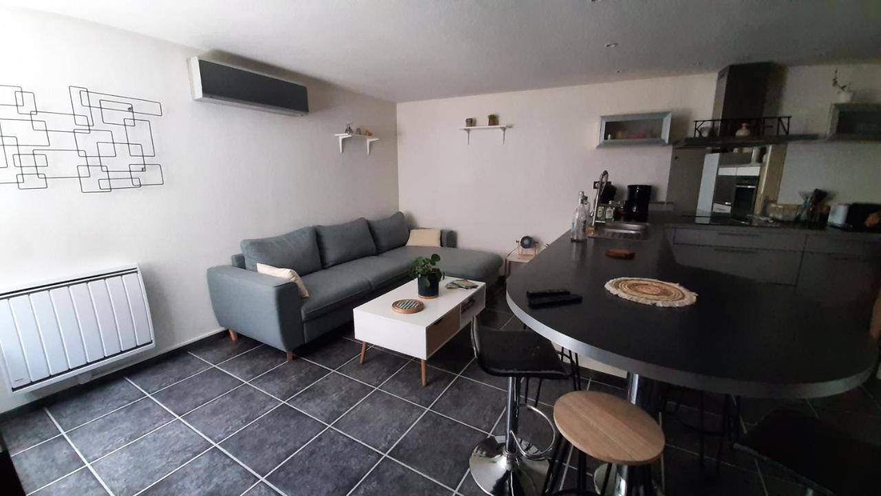 Agreable Maison De Village, Au Calme D'Une Impasse Aubiere Bagian luar foto